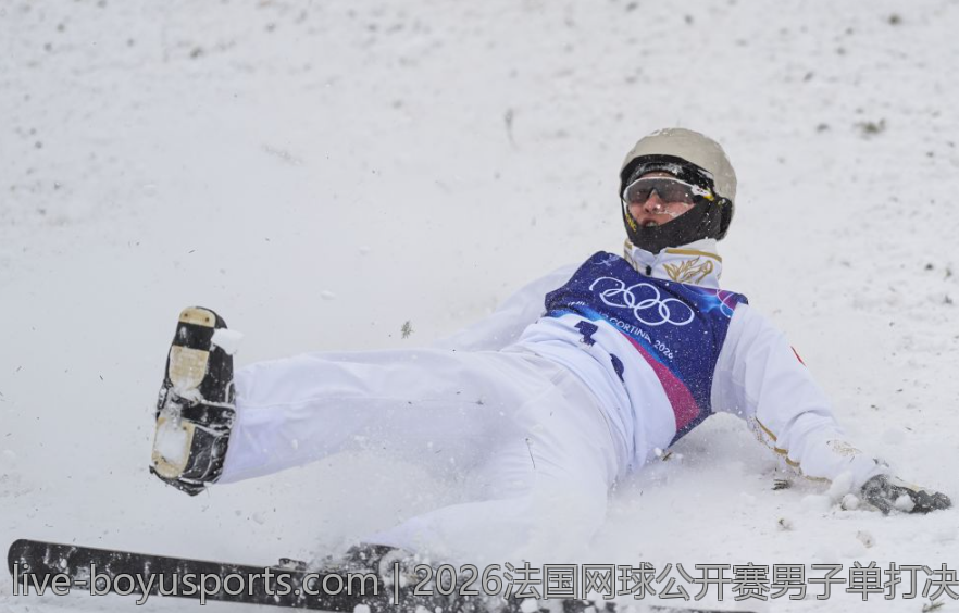 2026法国网球公开赛男子单打决赛现场直击精彩瞬间